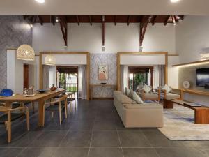 TV/trung tâm giải trí tại Sofitel Mauritius L'Imperial Resort & Spa