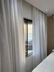 Postel nebo postele na pokoji v ubytování Maravilhoso Apartamento Luxo 2 Quartos Ondina