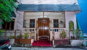 Η πρόσοψη ή η είσοδος του La Maison D&N