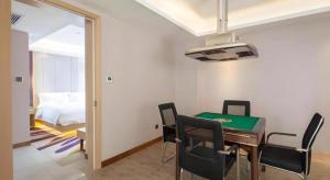 Lavande Hotel Changsha South High-speed Railway Station Xiyingmenにあるシーティングエリア