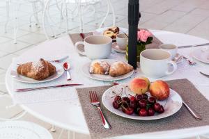 Jedlo v ubytovaní bed & breakfast alebo blízkom okolí