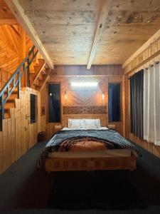 Postel nebo postele na pokoji v ubytování Casa by anavrin + 9 fotografií