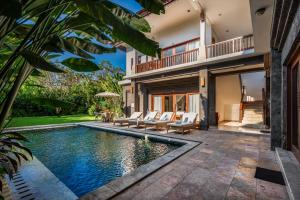 Bazén v ubytování Desa Swan Villas & SPA, Keramas nebo v jeho okolí