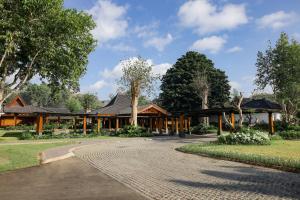 En have udenfor Manohara Borobudur Cultural Center