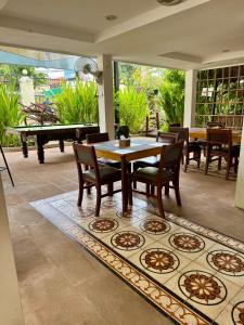 Patio nebo venkovní prostory v ubytování Blue monkey - Bouldering Guesthouse