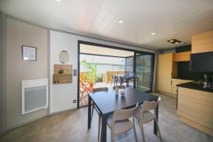 Køkken eller tekøkken på Le Tranquillou + 3 billeder