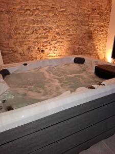 Φωτογραφία από το άλμπουμ του Le Lavoir d'Adèle 5 étoiles - Spa and Sauna - LUXE σε Fénétrange