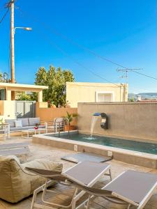 Hồ bơi trong/gần Swallows House