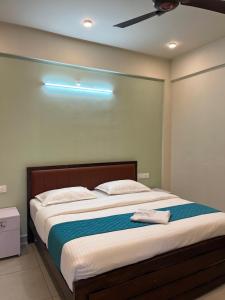 Postel nebo postele na pokoji v ubytování RILL VIEW LOUNGE Vagamon