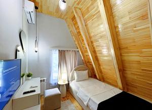 Foto dalla galleria di солнечный a Mekhrably Altre 87 foto