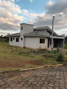 Το κτήριο όπου στεγάζεται  το δωμάτιο σε οικογενειακή κατοικία