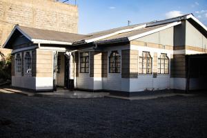 Hoone, kus puhkemaja asub