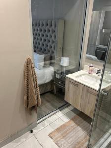 Et badeværelse på Menlyn Maine 1413