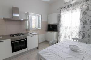 Nhà bếp/bếp nhỏ tại Casa Clarissa +21 ảnh