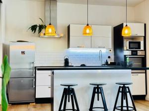 Afbeelding uit fotogalerij van Le Rivage - Gare SNCF in Rive-de-Gier +17 foto's