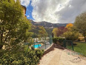 Nespecifikovaný výhled na hory nebo výhled na hory při pohledu z apartmánu