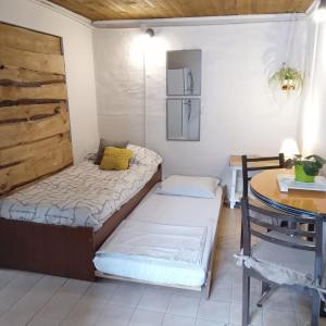 En eller flere senge i et værelse på La Blanca