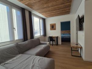 Χώρος καθιστικού στο RosAlpina