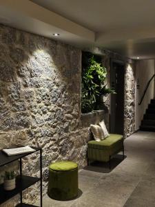 Oleskelutila majoituspaikassa Hôtel L'Echappée Vosgienne - Nature - Récupération - Sport - 300m du lac