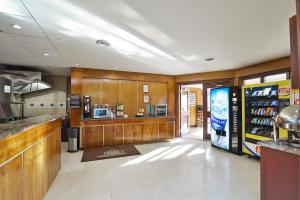 Fotografie z fotogalerie ubytování Woodbine Hotel & Suites v destinaci Toronto