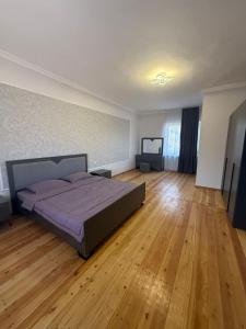 Φωτογραφία από το άλμπουμ του Tesaran Hyuratun στο Garni +18 φωτογραφίες