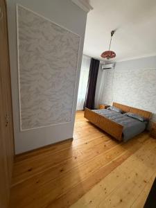 Φωτογραφία από το άλμπουμ του Tesaran Hyuratun στο Garni