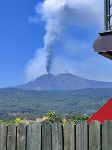 Nespecifikovaný výhled na hory nebo výhled na hory při pohledu z apartmánu