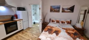 Köök või kööginurk majutusasutuses Scafell Cottage on The Big "W" Ranch