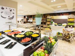 Jídlo v hotelu nebo okolí