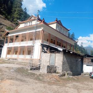 Το κτήριο όπου στεγάζεται  ο ξενώνας