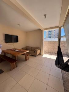 Μια τηλεόραση ή/και κέντρο ψυχαγωγίας στο Suíte