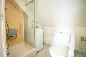 Koupelna v ubytování Le Correjou I Magnifique vue mer & Plage