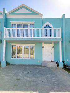 Budova, kde se prázdninový dům nachází + 83 fotografií