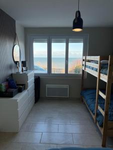 Postel nebo postele na pokoji v ubytování Appartement vue mer + 14 fotografií