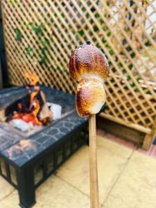 Fotografie z fotogalerie ubytování Rabbit Glamping Pod School House Farm v destinaci Leighton