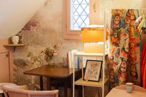 Φωτογραφία από το άλμπουμ του Artists Hideaway σε Cowfold