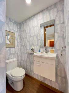 Koupelna v ubytování Acogedor apartamento ÁGORA MALL