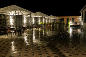 Hoone, kus kuurort asub +7 fotot