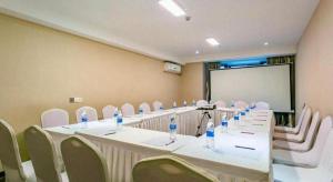 Khu vực hỗ trợ khách đi công tác/phòng hội thảo tại James Joyce Coffetel Chengdu Jianshe Road Dongjiao Jiyi Square