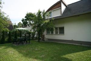 Zahrada ubytování Sirály Apartman