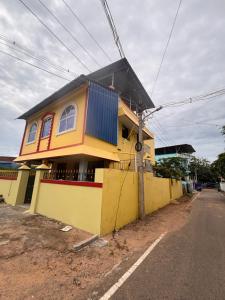 Budova, kde se vila nachází