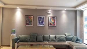 A seating area at Juli Boutique Hotel