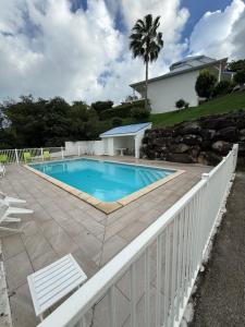 Πισίνα στο ή κοντά στο Peace Wood