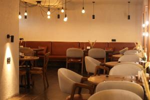 Gallery image of Hills hotel karakol in Akchiy +25 photos