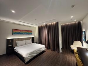 Postel nebo postele na pokoji v ubytování Liam Homestay Sapphire Hòn Gai - Hạ Long city + 52 fotografií