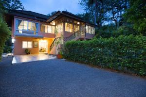 Здание виллы