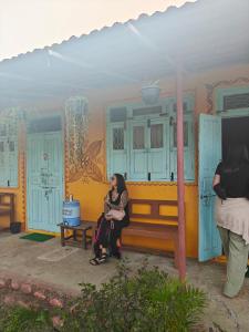 Imagine din galeria proprietății ShivaRewa Village stay în Maheshwar +61 fotografii