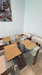 Khu vực ghế ngồi tại Modern Apartment - Center of Fez +7 ảnh