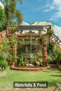 Zahrada ubytování Yahweh's Spring Retreat and Resort