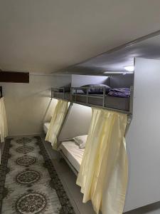 Afbeelding uit fotogalerij van Hovli Hostel in Salor Bekati